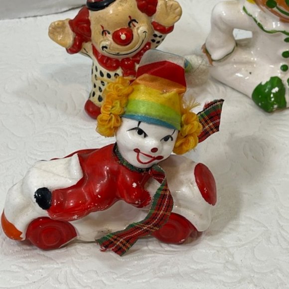 3 VTG Ceramic Hand Painted Figurines Circus Clowns 3"-3.5" Tall - Picture 6 of 16